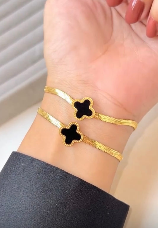 black clover bracelet